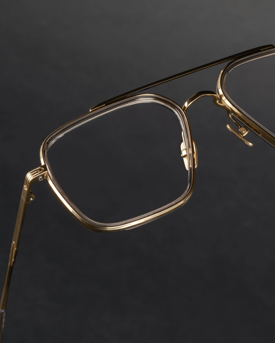 Einstoffen Requisiteur Gold 54-19 135_03